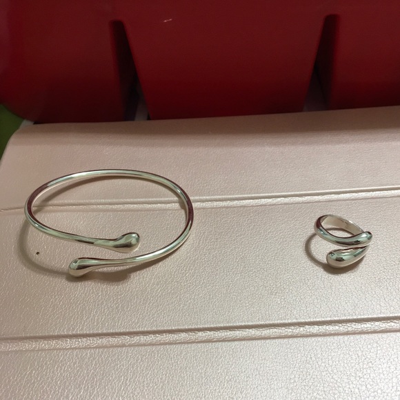 925 Stamped Water Drop Ring and Bracelet Set - Picture 2 of 5